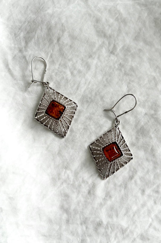 Vintage Amber and Sterling Silver Earring