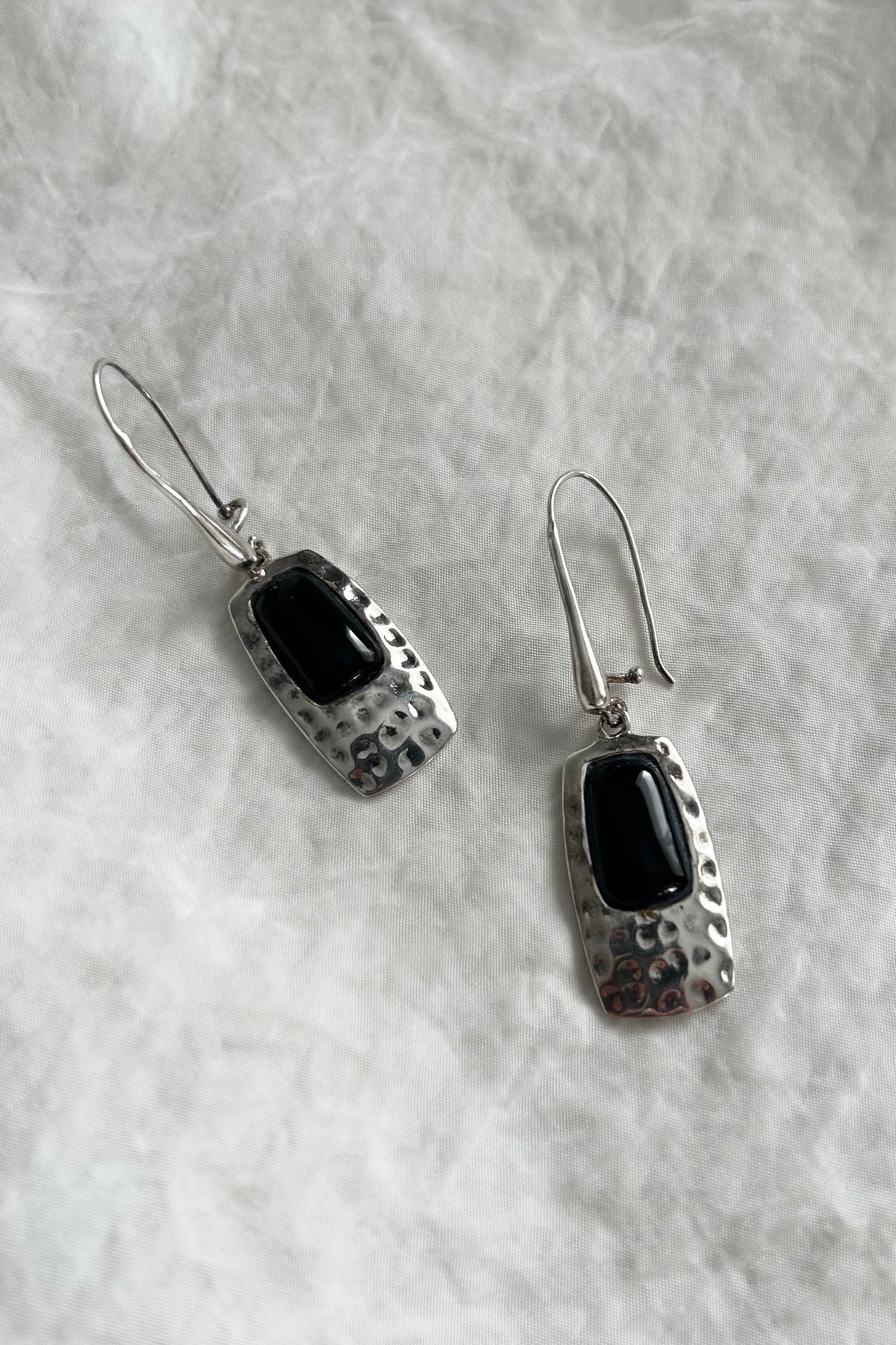Vintage Onyx and Sterling Silver Earring